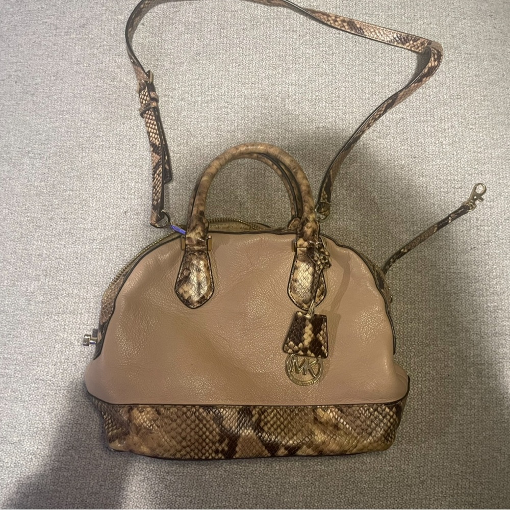 Michael Kors Chic Taupe Snakeskin-Embossed Leather Handbag - Elegant Accessory